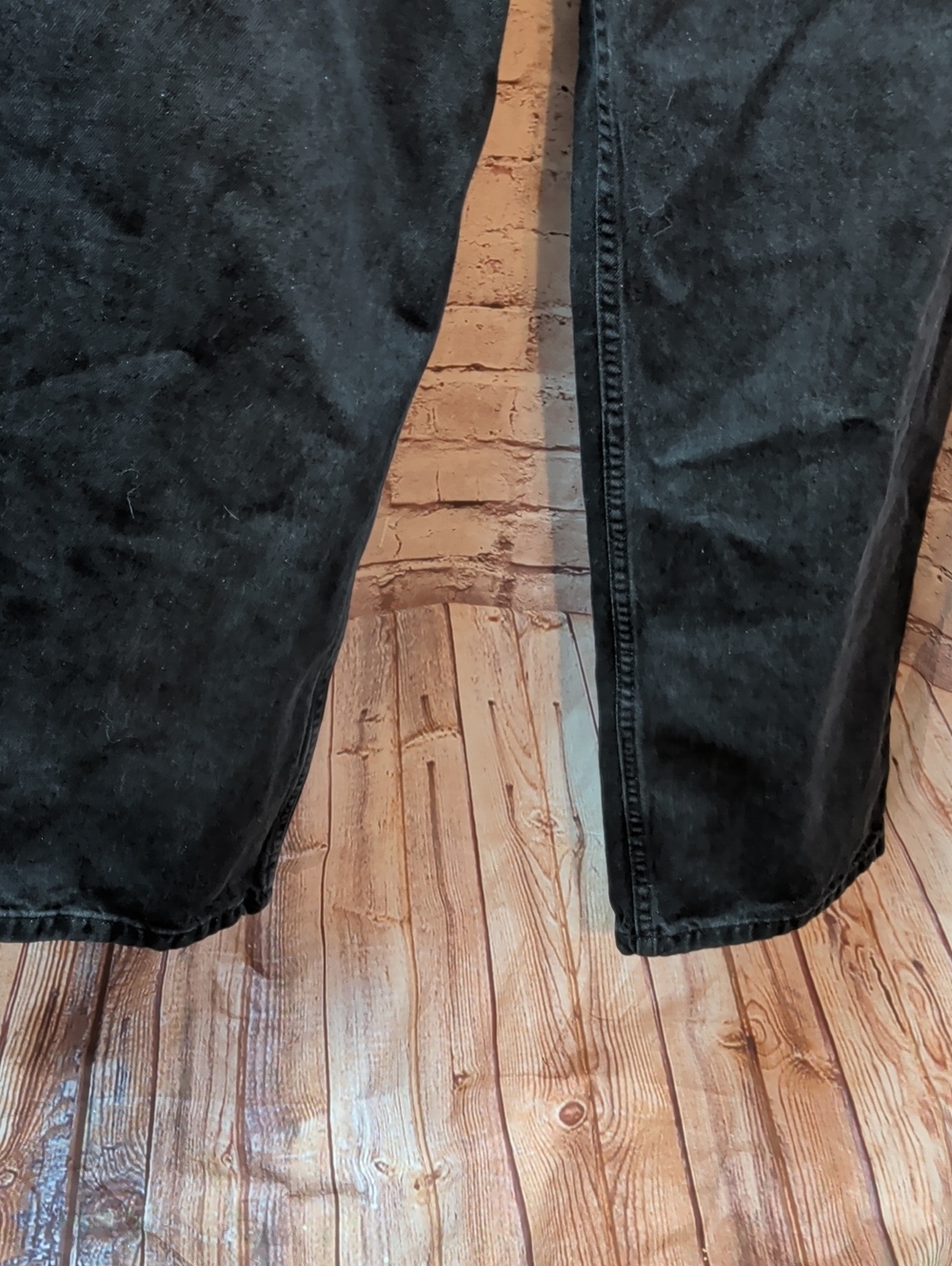 Carhartt Black Denim Jeans women's Small Loose Fit - Picture 2 of 8